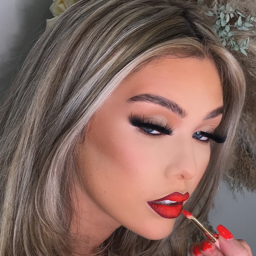 Natural Makeup With Red Lip Ideas