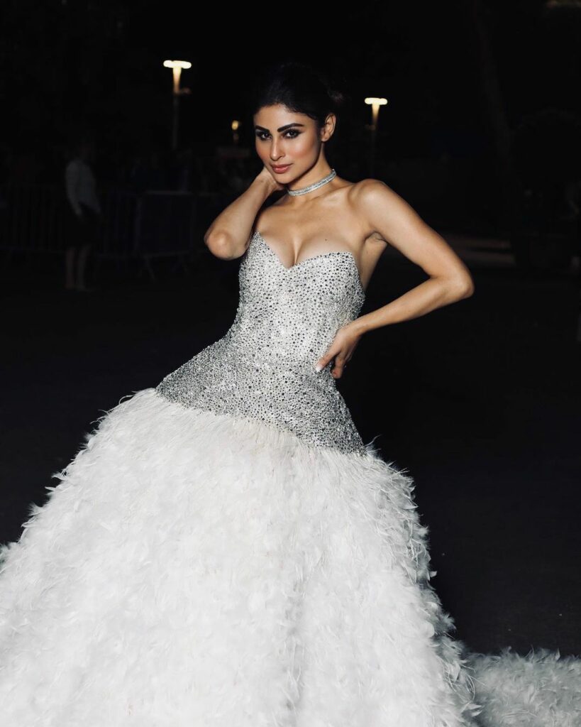 Mouni Roy Hot Outfit