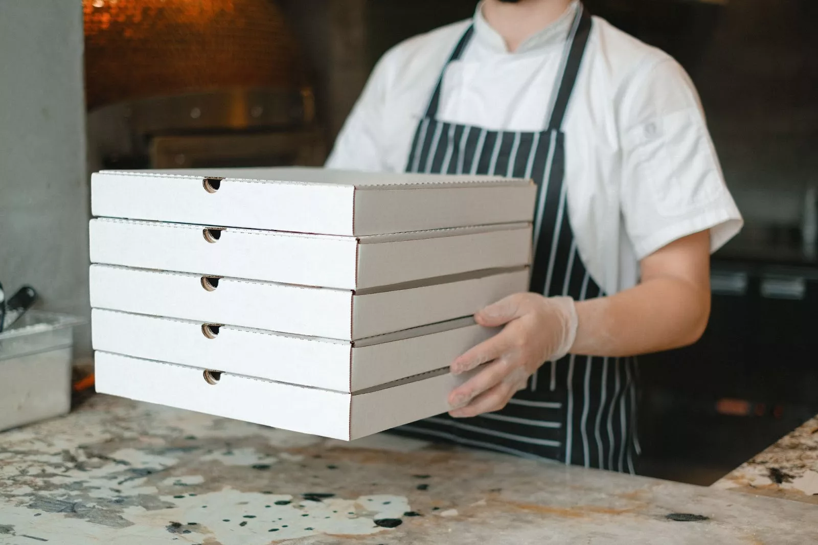 Custom Pizza Boxes: The Perfect Blend of Branding & Mouth-Watering Teasers