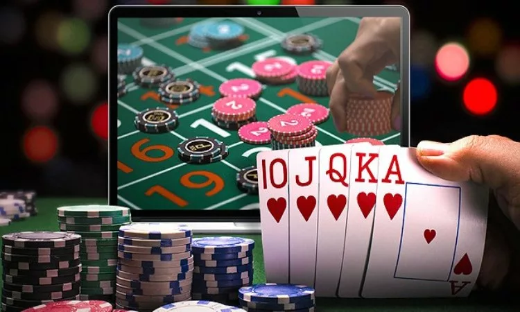 Pros and Cons of Online Casinos in India