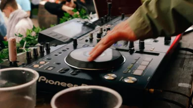 How to Choose the Best Wedding DJ for Your Big Day