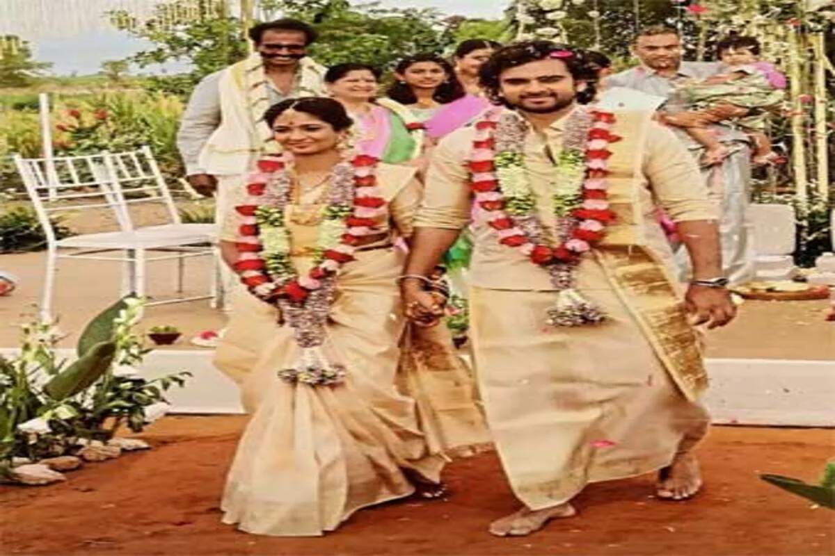 Keerthi Pandian And Ashok Selvan's Wedding Pictures: Check Out The Adorable Snaps Of The New Couple