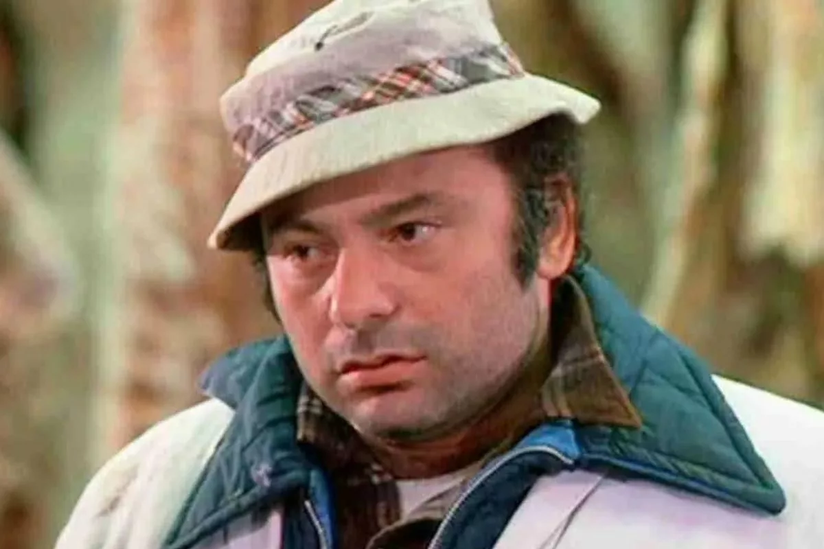 Burt Young Net Worth 2023: How Much Was Late 'Rocky' Star Worth?