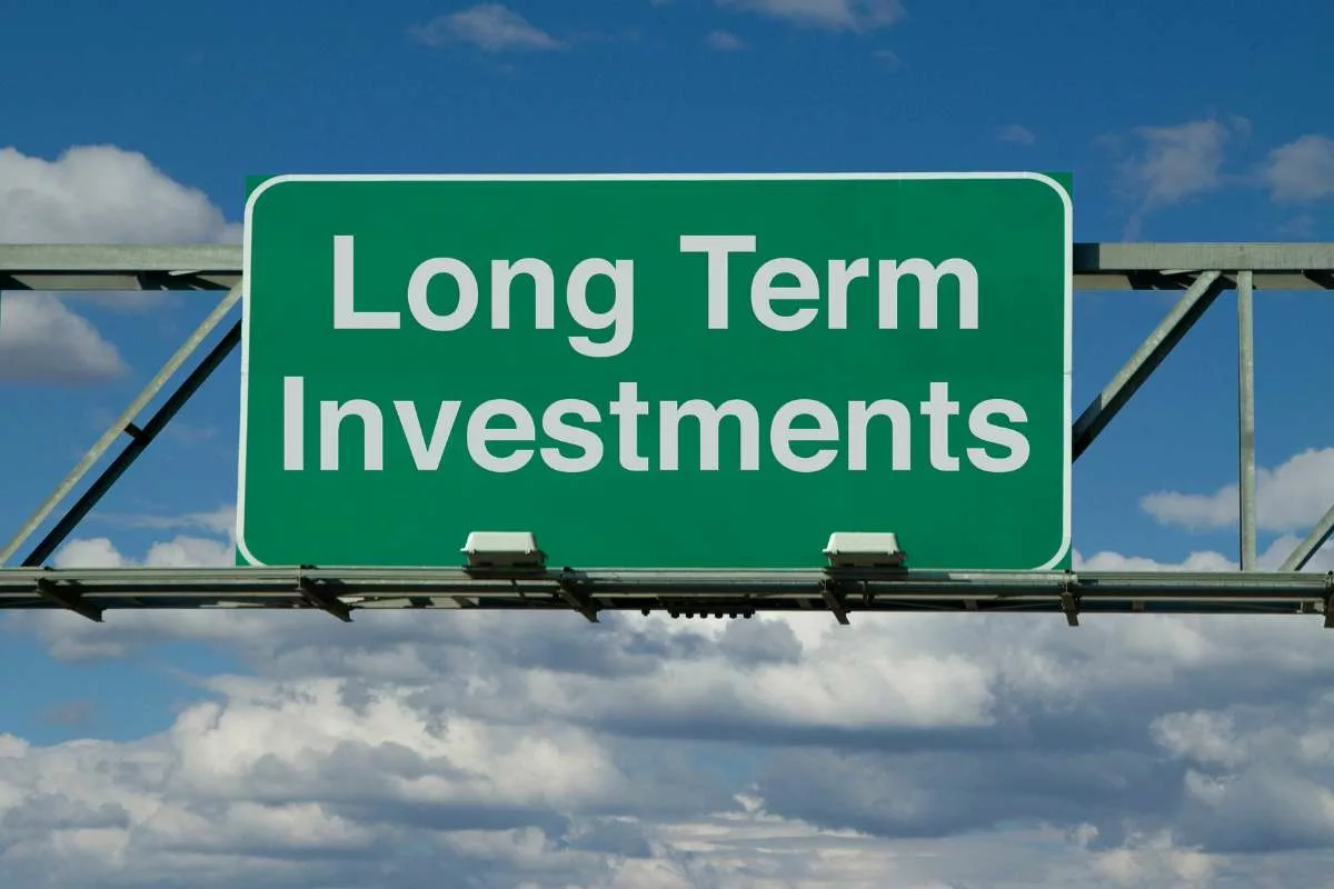 Why You Should Consider Long-Term Investment