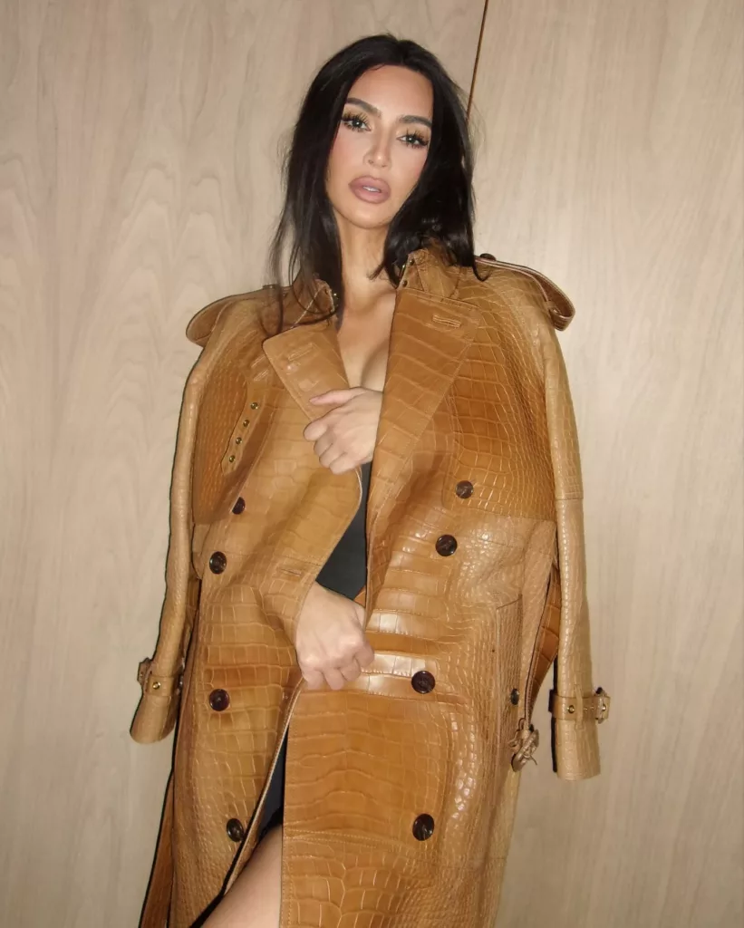 Kim Kardashian sexy