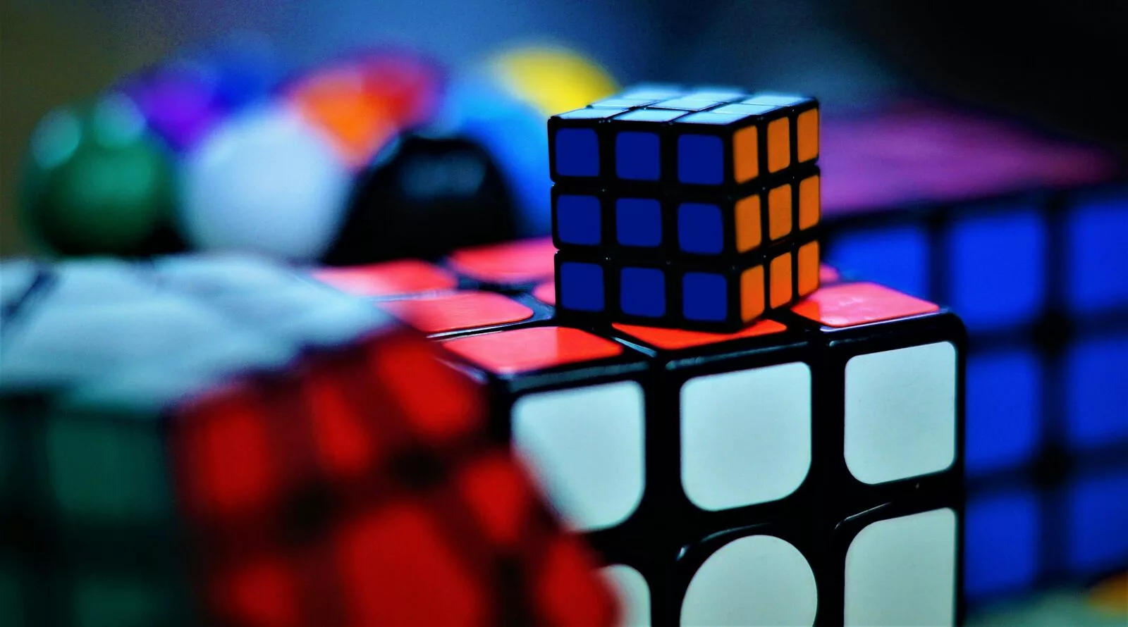4 unexpected investing lessons from 7-year-old learning to solve Rubik’s cube