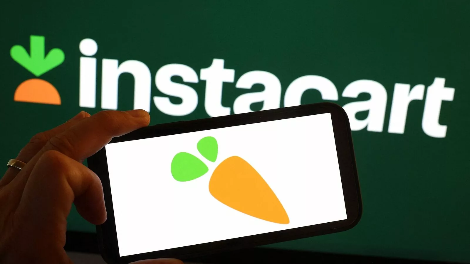 Instacart to reduce workforce by 250 as advertising business slows jpg
