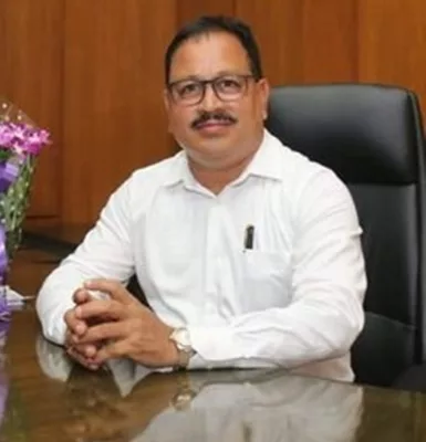 Performance, intelligence not linked to any specific language: Goa Minister