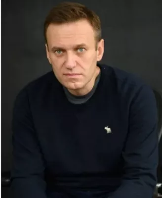 Putin's critic Navalny's body handed to his mother