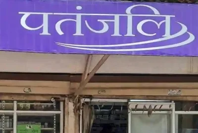 SC issues contempt notice to Patanjali's Acharya Balakrishna over
 misleading ads