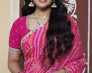 Shruti Choudhary drapes bandhani sarees: 'I feel closer to my roots'