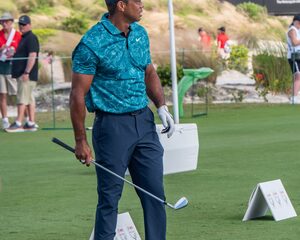 Tiger Woods withdraws on his return to PGA Tour due to illness