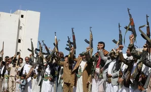 Yemen's Houthi group attacks 2 US ships in Gulf of Aden