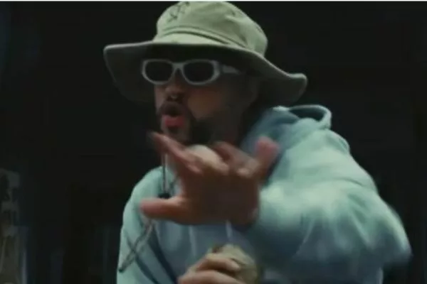 WATCH: "Bad Bunny Leak Video" Trends on Twitter, Reddit After He Takes Part in Viral "Drake Challenge"