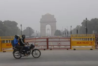 Delhi records 8.8 degrees as minimum temp, AQI poor