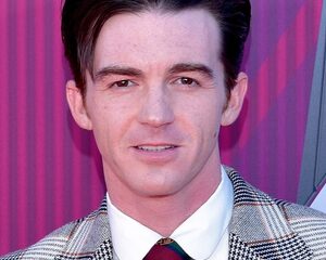 Drake Bell takes to Tik-Tok, defends Nickelodeon co-star Josh Peck over sex abuse row
