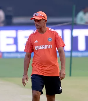 Finding a way to bounce back after being challenged speaks about skills & resilience: Dravid to Indian team