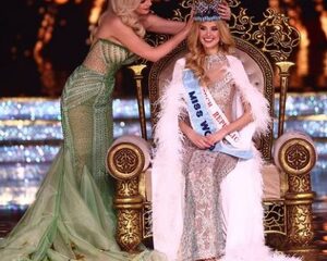 Czech beauty Krystyna Pyszkova crowned Miss World; Sini Shetty makes it to Top 8  (Ld)