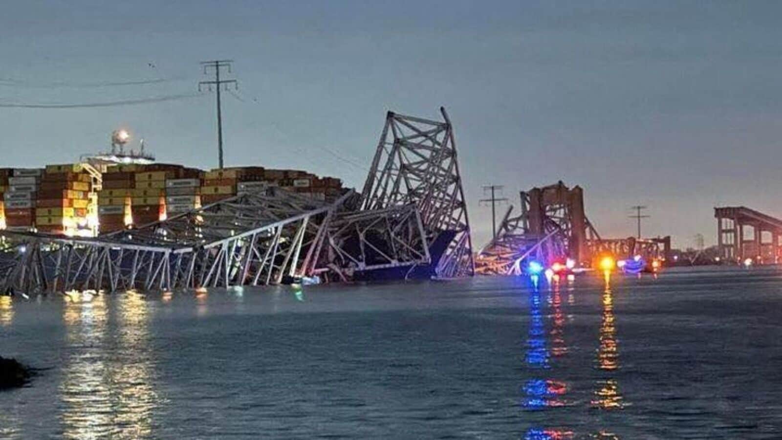 Several vehicles sink as Baltimore bridge collapses after hit by cargo ship
