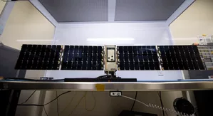కాస్మిక్ బ్లాస్ట్‌లను డీకోడ్ చేయడానికి ISSకి మార్గంలో NASA యొక్క షూబాక్స్-పరిమాణ ఉపగ్రహం