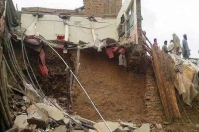 Nine killed, two injured as building collapses in Pakistan