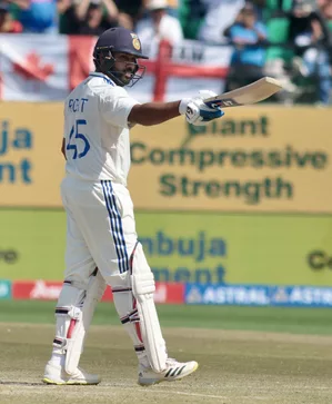 5th Test: Rohit, Gill tons power India to 264/1 at lunch on day 2