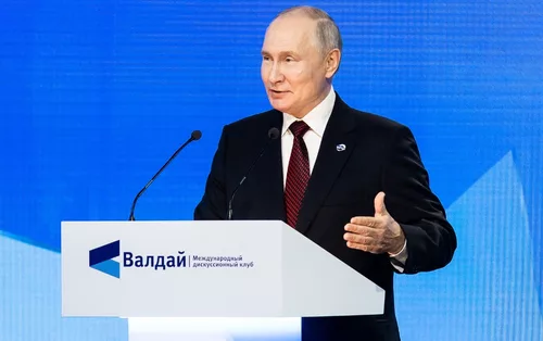 Russian presidential poll: Set to secure 5th term, Putin delivers 'victory speech'
