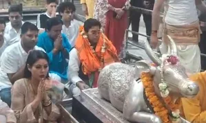 Ashutosh Rana seeks divine blessings at Mahakaleshwar Temple