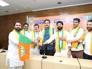 BJP strengthens position in AICC chief Kharge’s home turf Kalaburagi with Nitin Guttedar’s joining