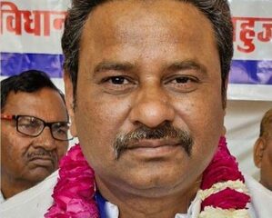BSP's LS candidate from Aligarh suffers heart attack, continues to be critical