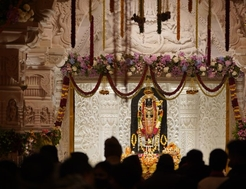 Ram Navami celebrations begin in Ayodhya; 'Surya Tilak' of Ram Lalla at noon
